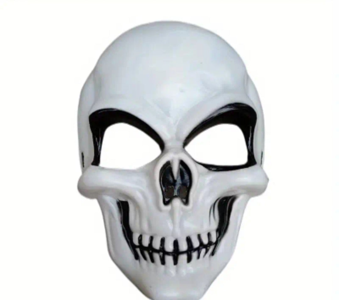 🌟New🌟 Skull Classic Mask