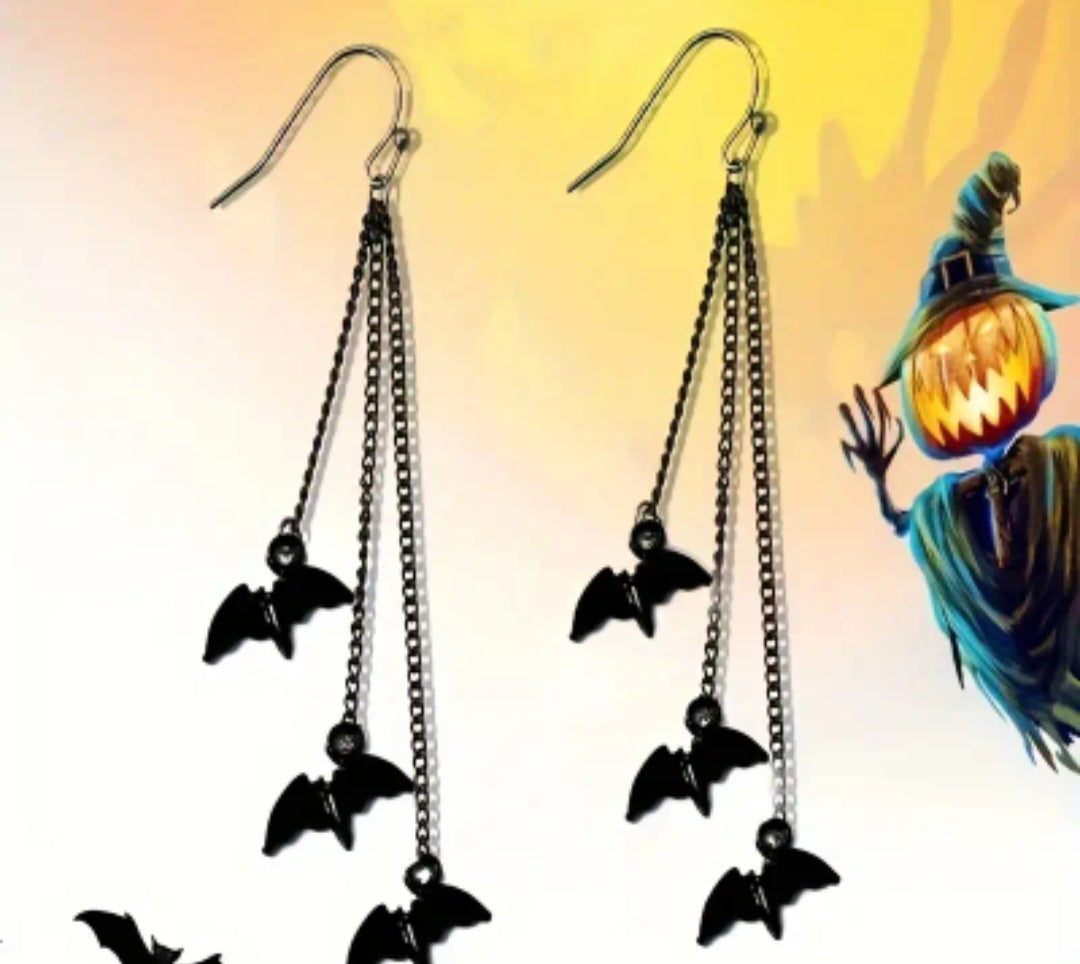 🌟New🌟 Hanging Bat Earrings