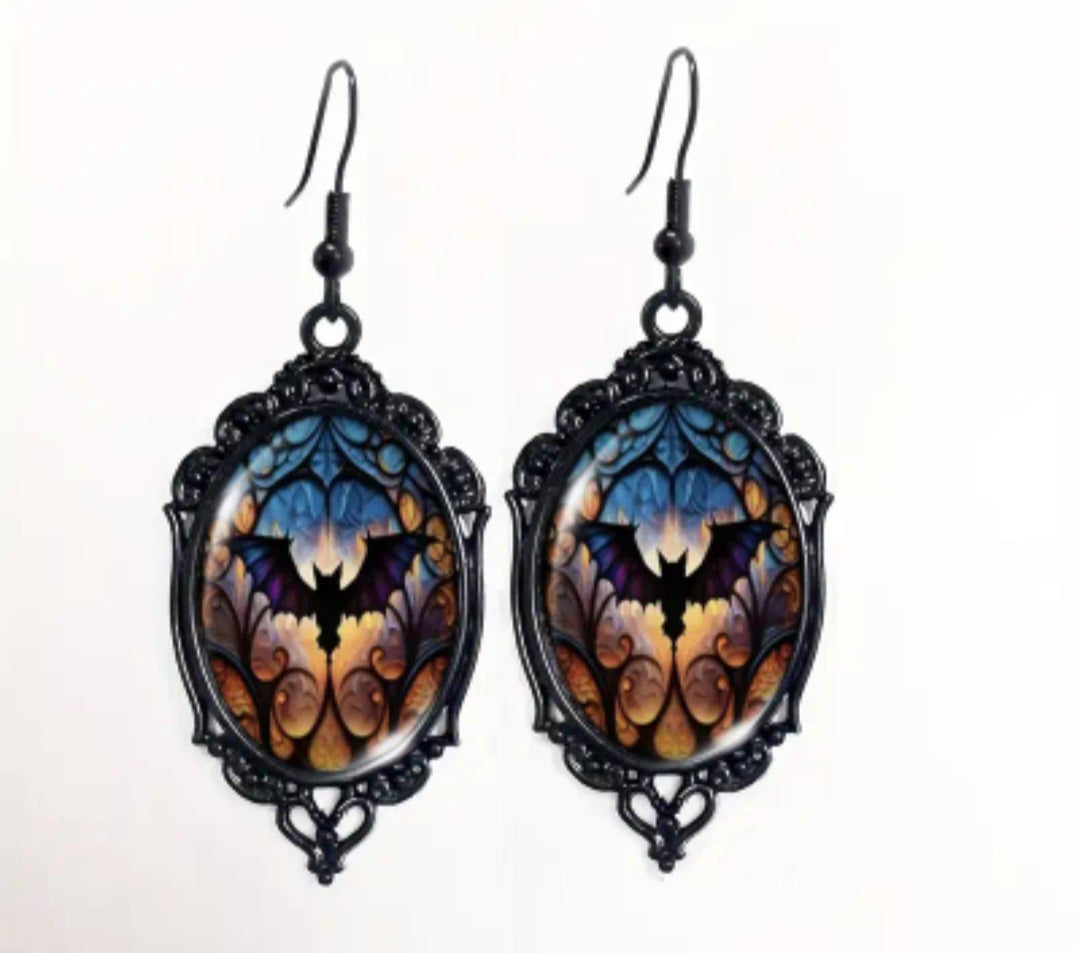 🌟New🌟 Cameo Bat Earrings