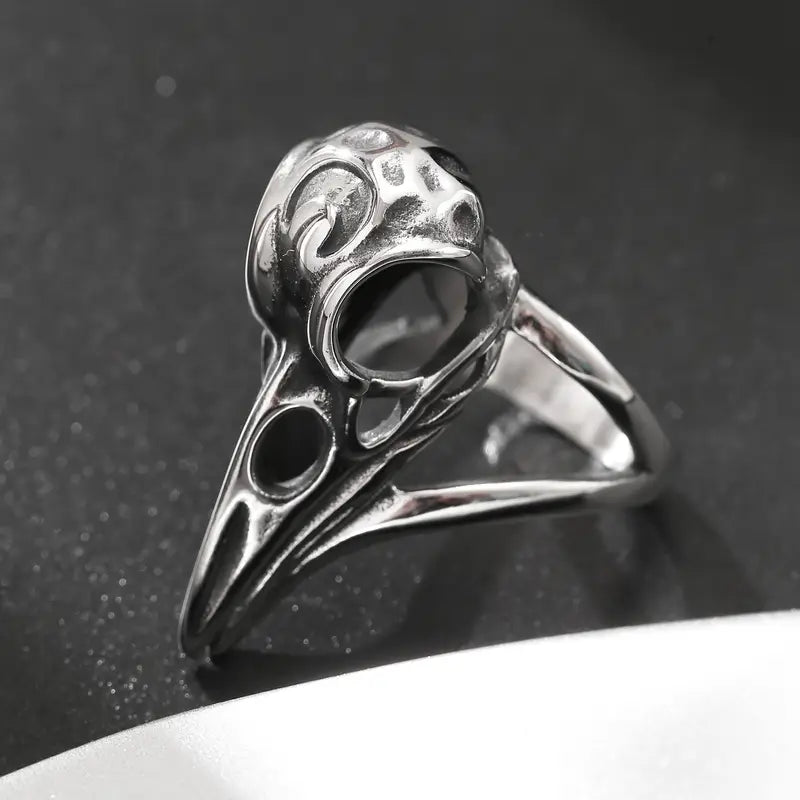 Raven Skull Ring