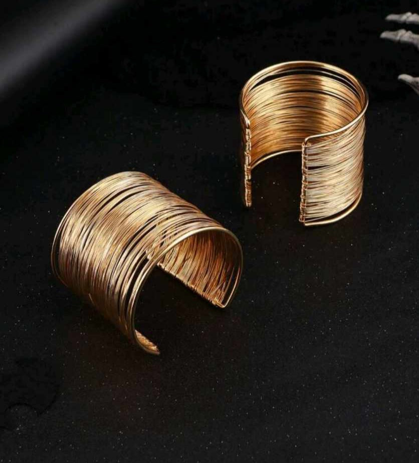 Wrist/ Arm Cuff Bangle Gold