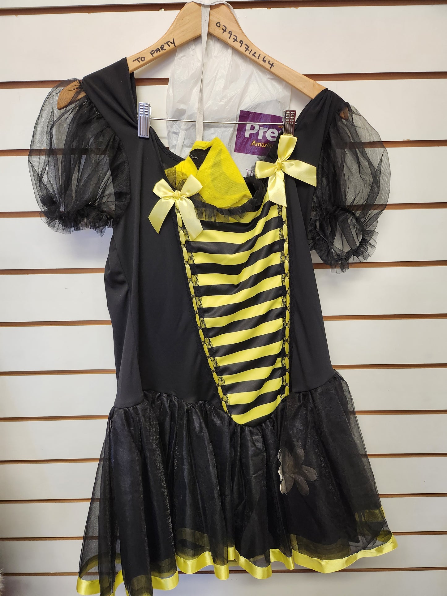 Bee Deluxe Plus Size Costume 18-20