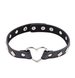 Stud Heart Choker Necklace