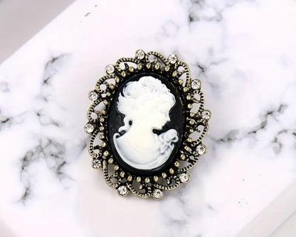 Victorian Cameo Brooch
