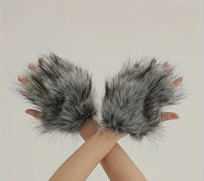 🌟New🌟 Werewolf Cuff Glovelettes