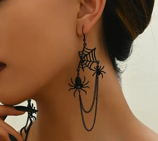 🌟New🌟 Hanging Spider and Web Earrings