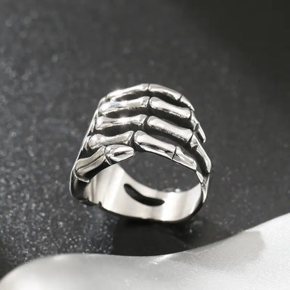 🌟New🌟 Skeleton Hand Ring
