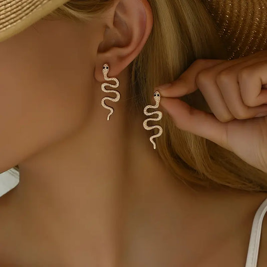 New Snake Earrings Classic Gold